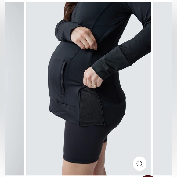 Ingrid and Isabel Active Maternity Side
Zip Jacket Black XS - Picture 3 of 9